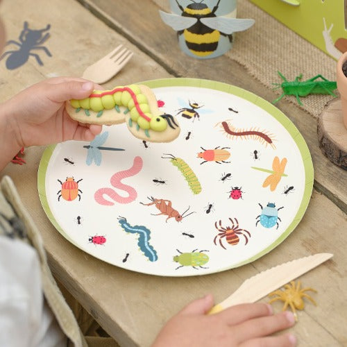Bugging Out Paper Party Plates