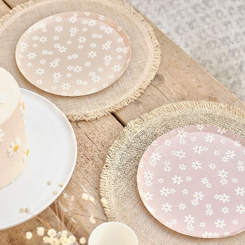 Ditsy Daisy Floral Vintage Paper Party Plates