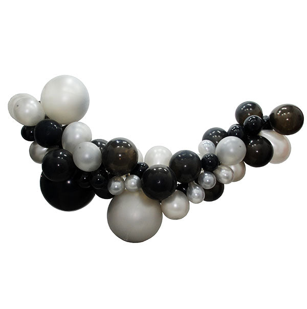 Black & Silver NYE Balloon Garland